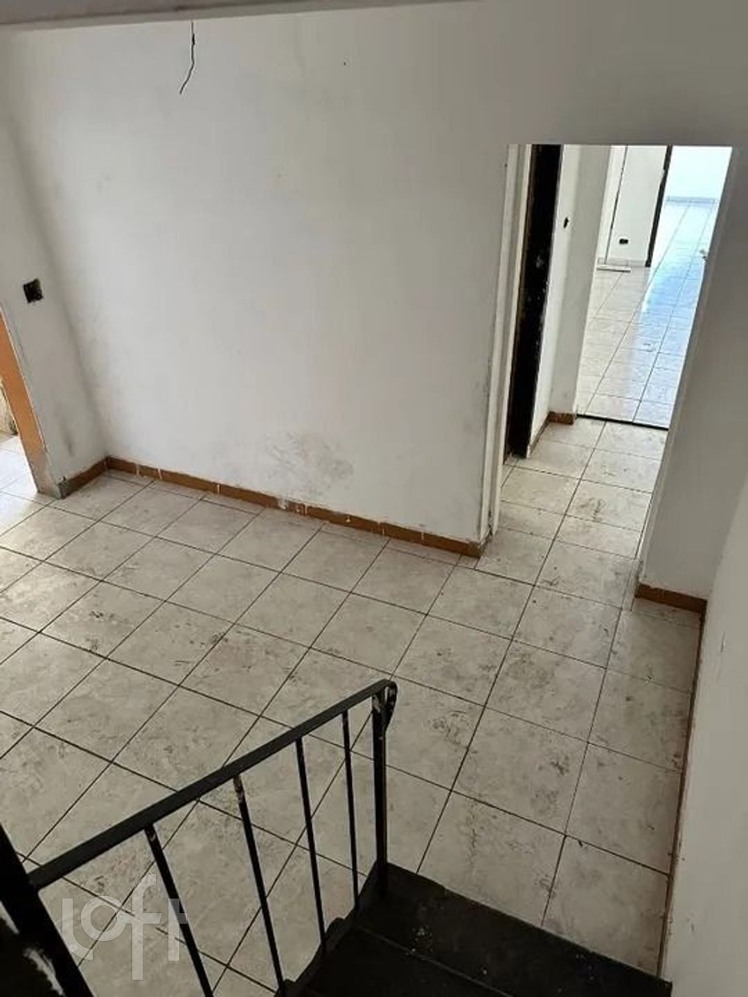 Casa à venda com 3 quartos, 125m² - Foto 2