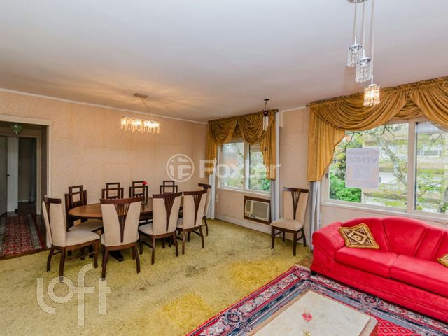 Apartamento com 116m², 3 dormitórios, 1 suíte, 2 vagas, Auxiliadora em Porto Alegre