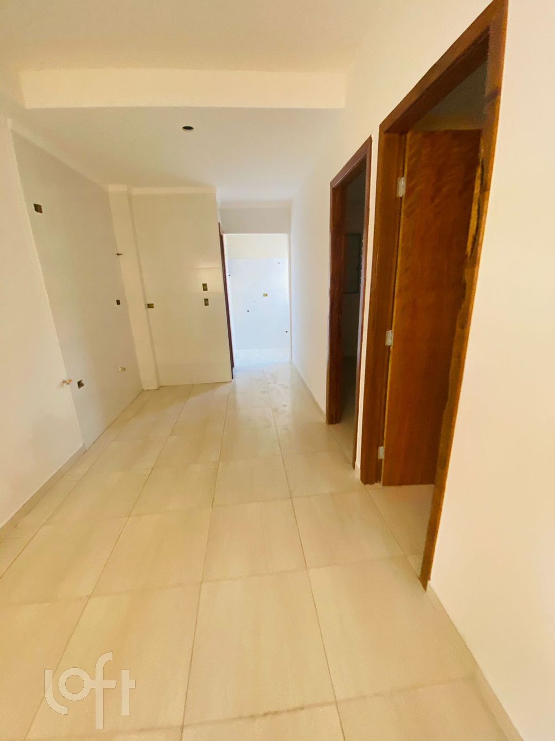 Apartamento à venda com 2 quartos, 40m² - Foto 1