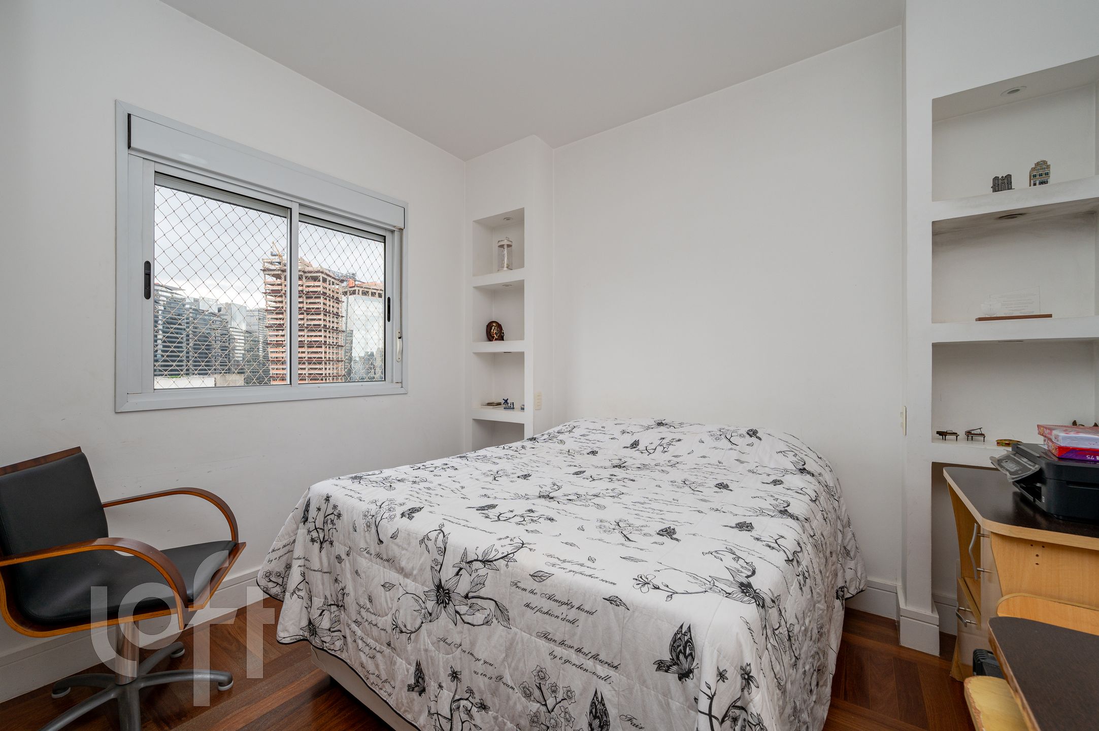 Apartamento à venda com 3 quartos, 135m² - Foto 10