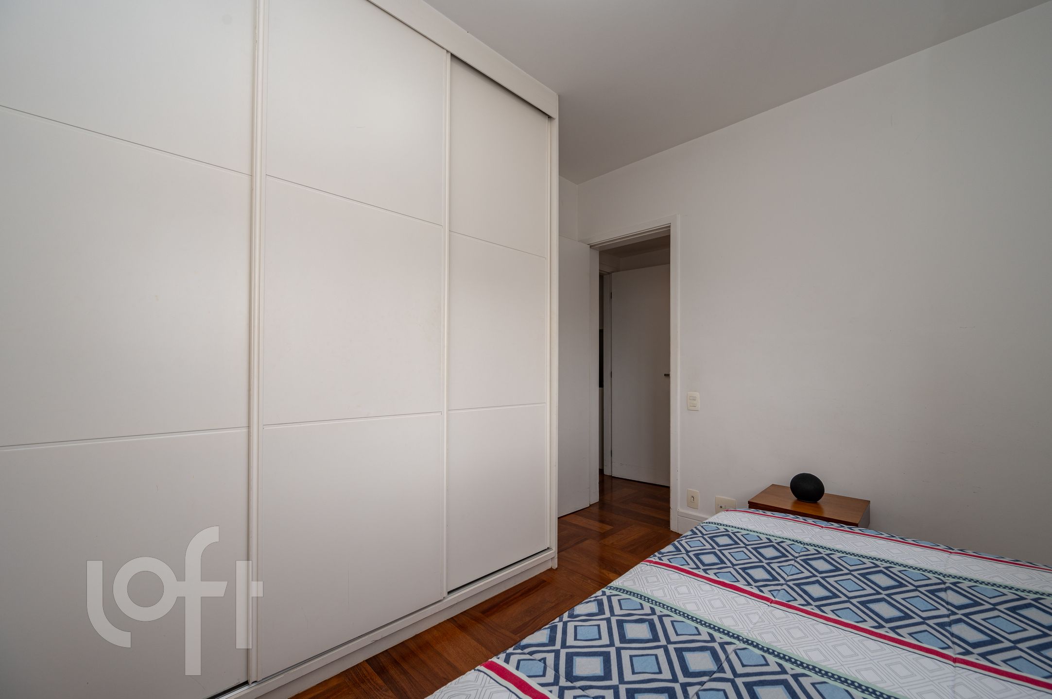 Apartamento à venda com 3 quartos, 135m² - Foto 19