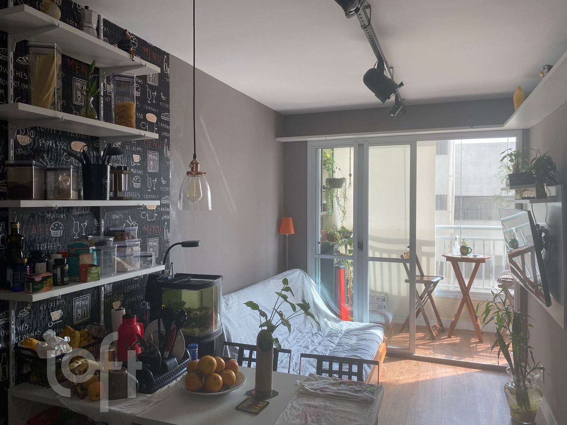 Apartamento à venda com 1 quarto, 32m² - Foto 1