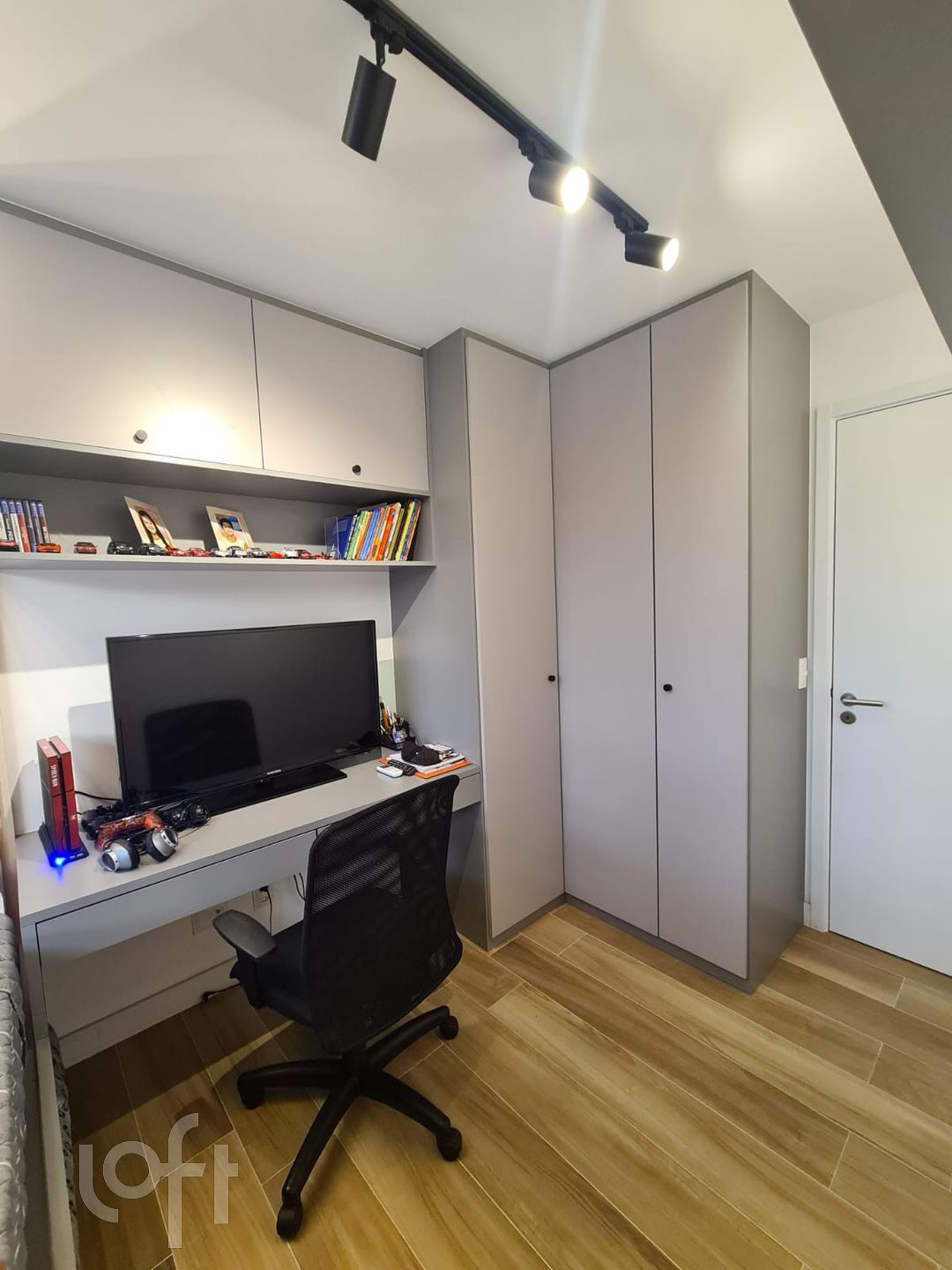 Apartamento à venda com 3 quartos, 99m² - Foto 29