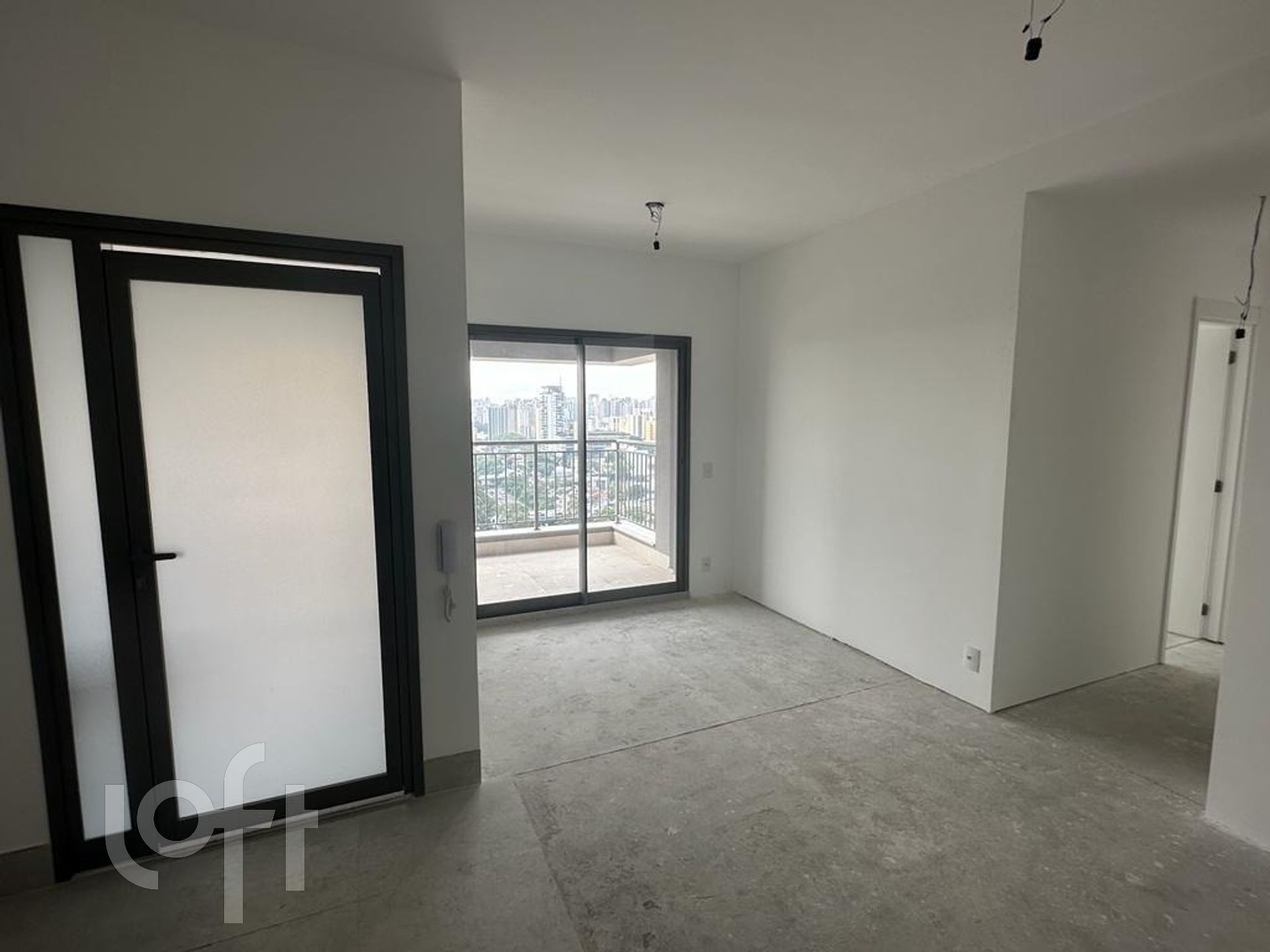 Apartamento à venda com 2 quartos, 65m² - Foto 2