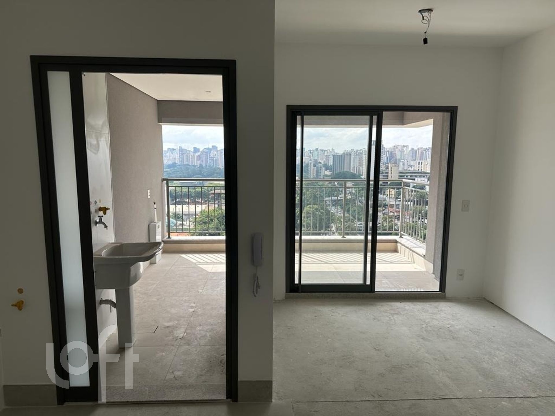 Apartamento à venda com 2 quartos, 65m² - Foto 3