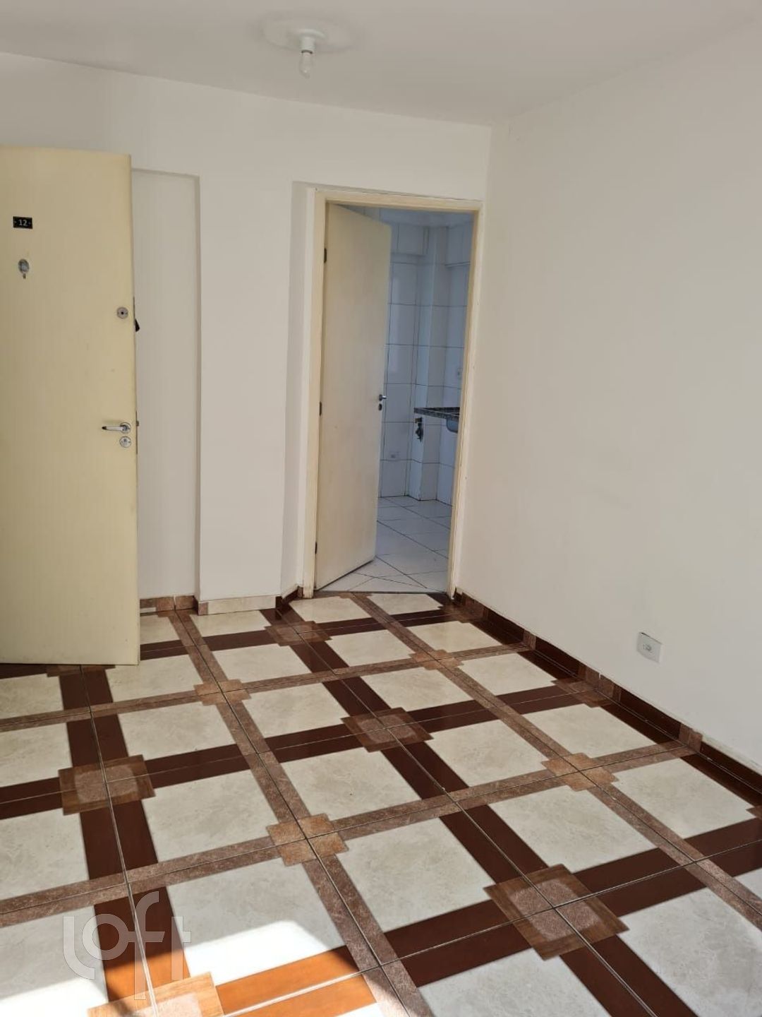 Apartamento à venda com 1 quarto, 40m² - Foto 5