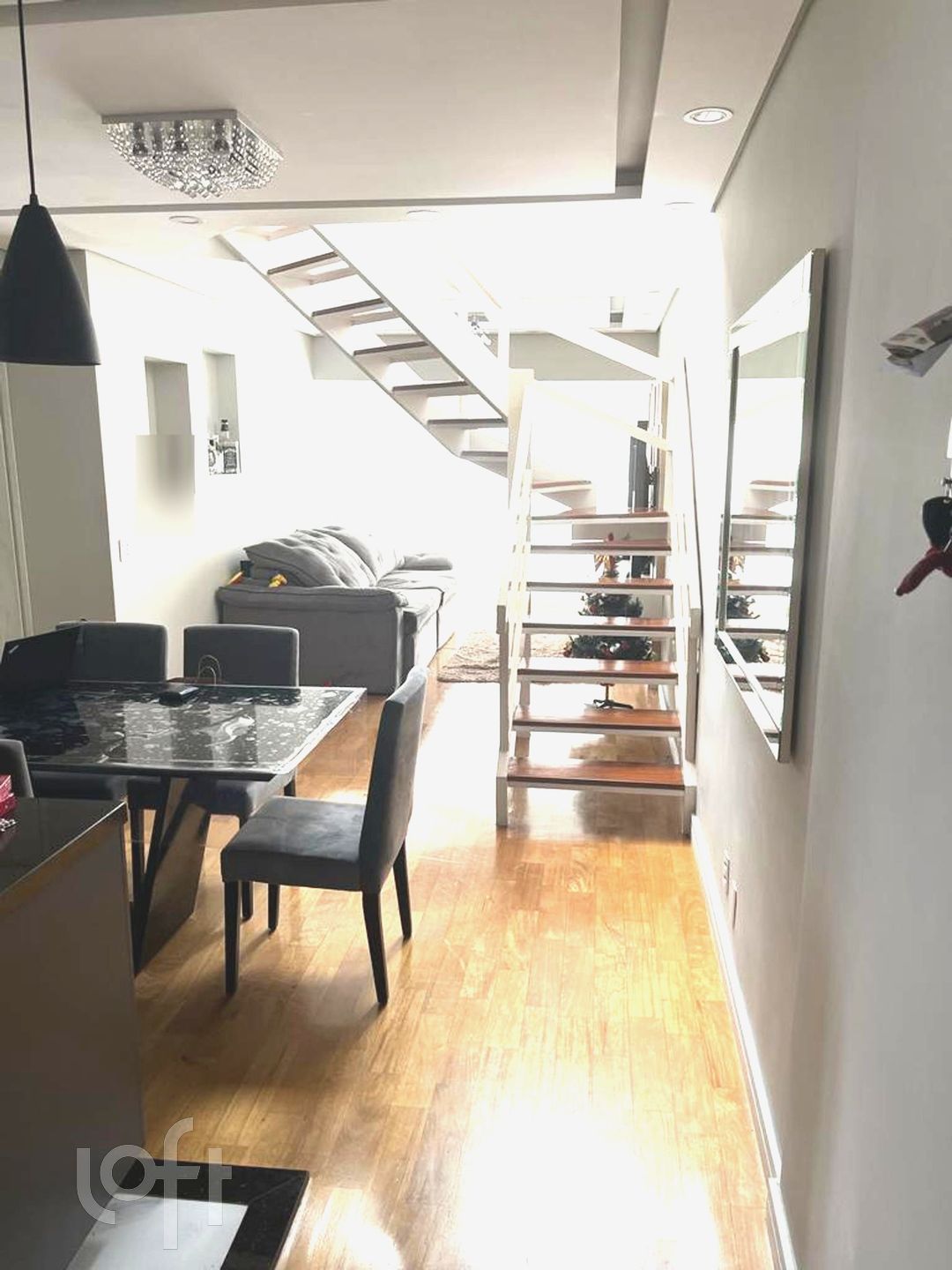 Apartamento à venda com 3 quartos, 160m² - Foto 1