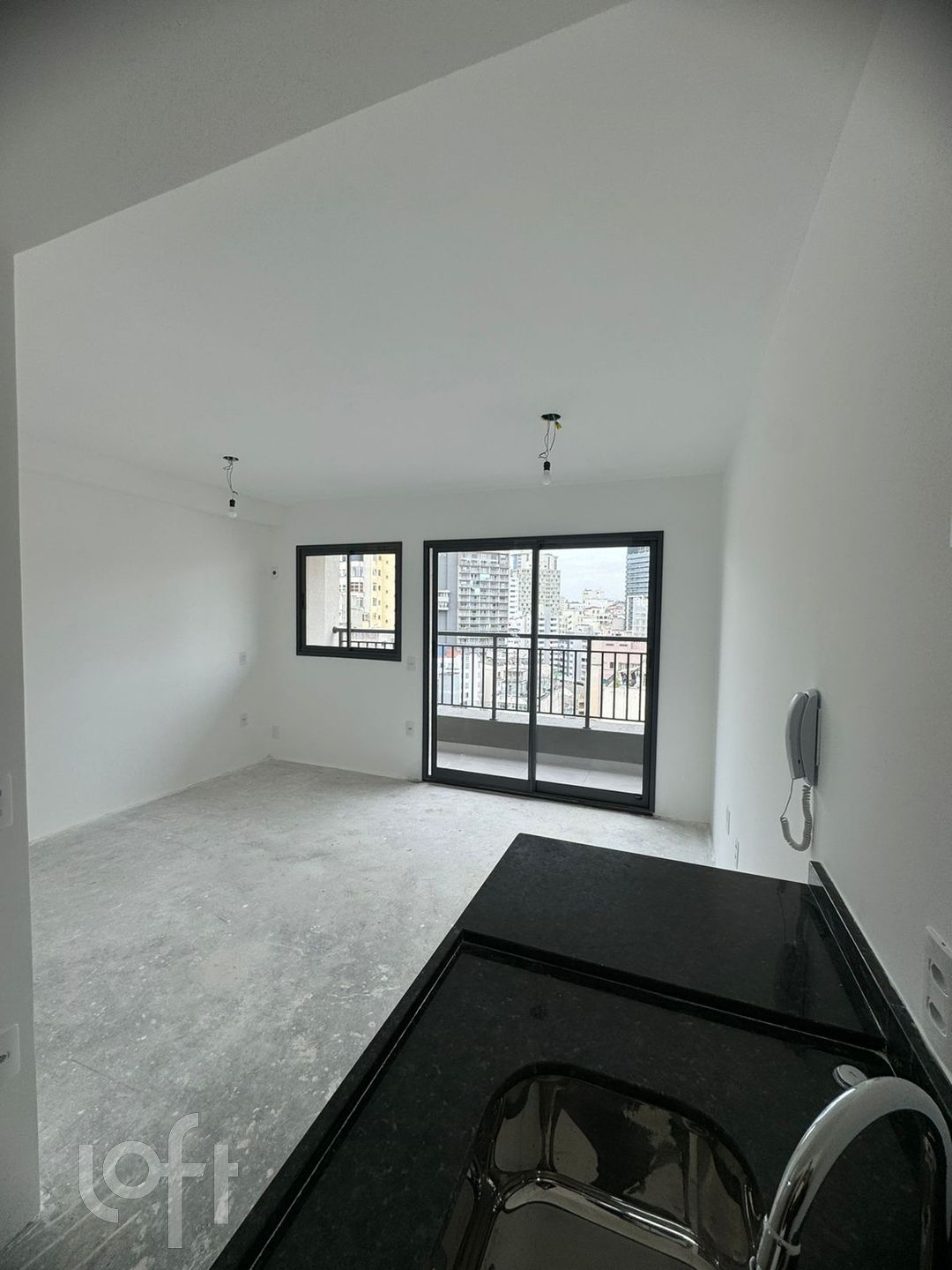 Apartamento à venda em República com 28 m², 1 quarto, 0 vagas