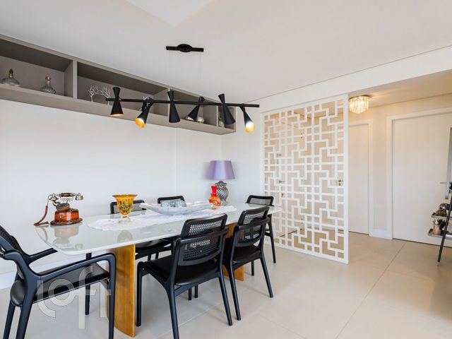 Apartamento com 174m², 3 dormitórios, 3 suítes, 3 vagas, Bela Vista em Porto Alegre