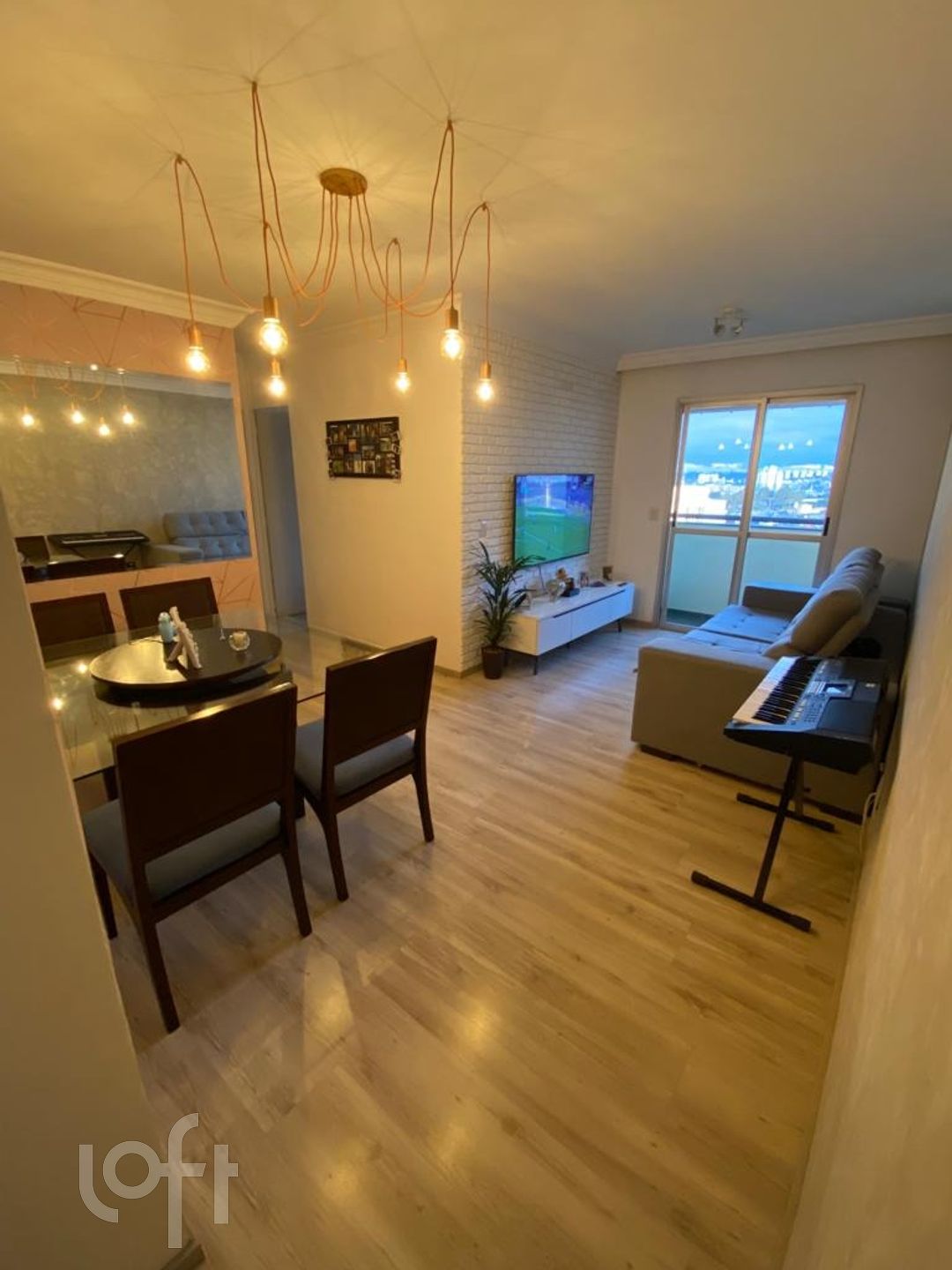 Apartamento à venda com 2 quartos, 64m² - Foto 3