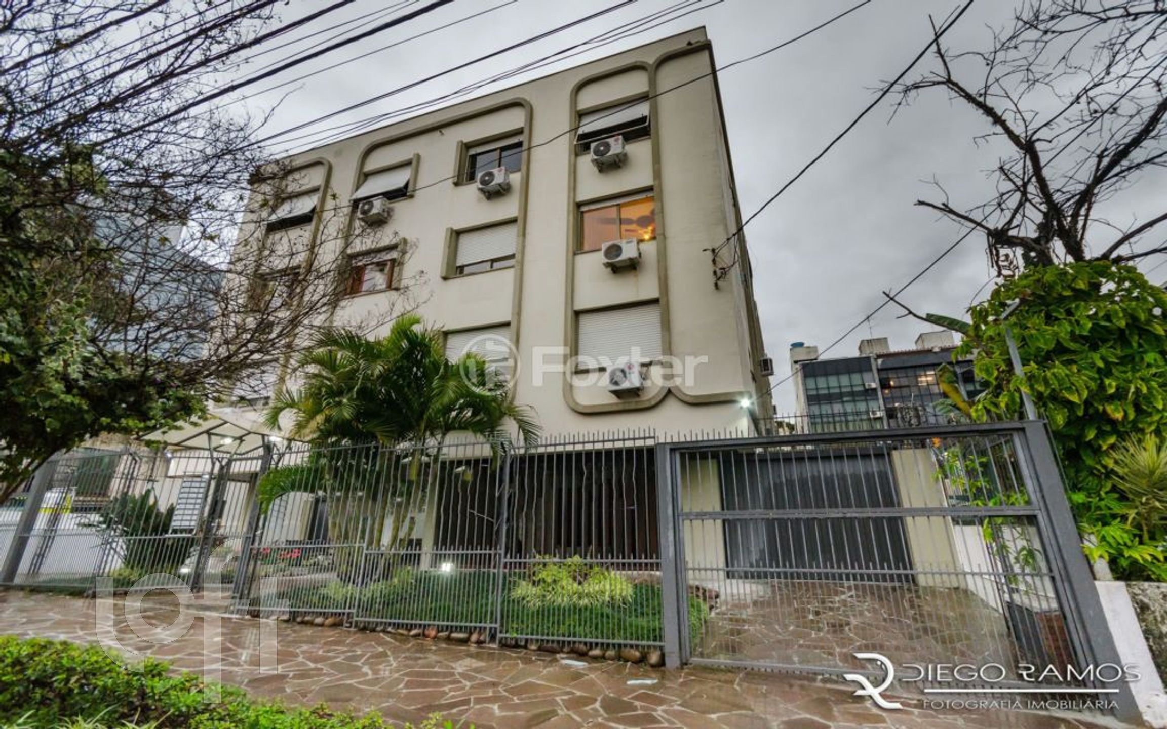 Apartamento com 74m², 2 dormitórios, 1 vaga, Petrópolis em Porto Alegre