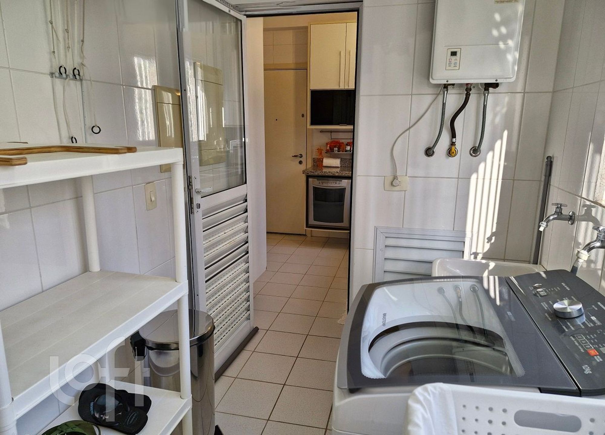 Apartamento à venda com 3 quartos, 123m² - Foto 29