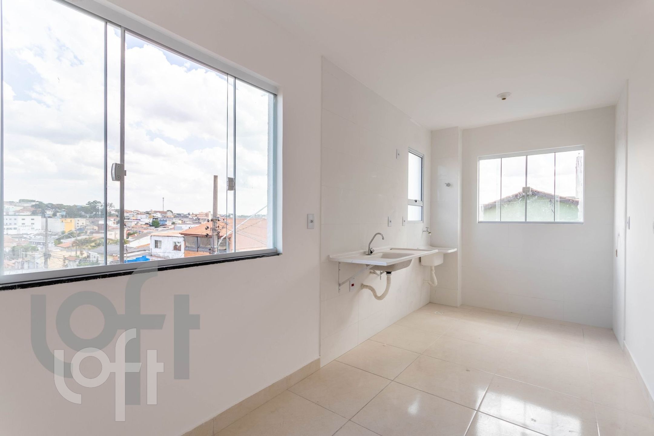 Apartamento à venda com 2 quartos, 36m² - Foto 16