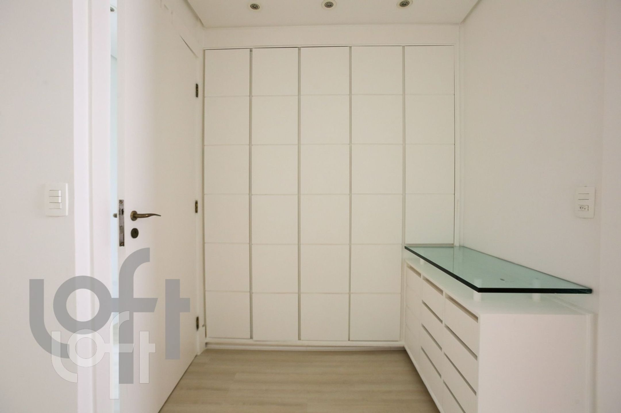 Apartamento à venda com 4 quartos, 195m² - Foto 40