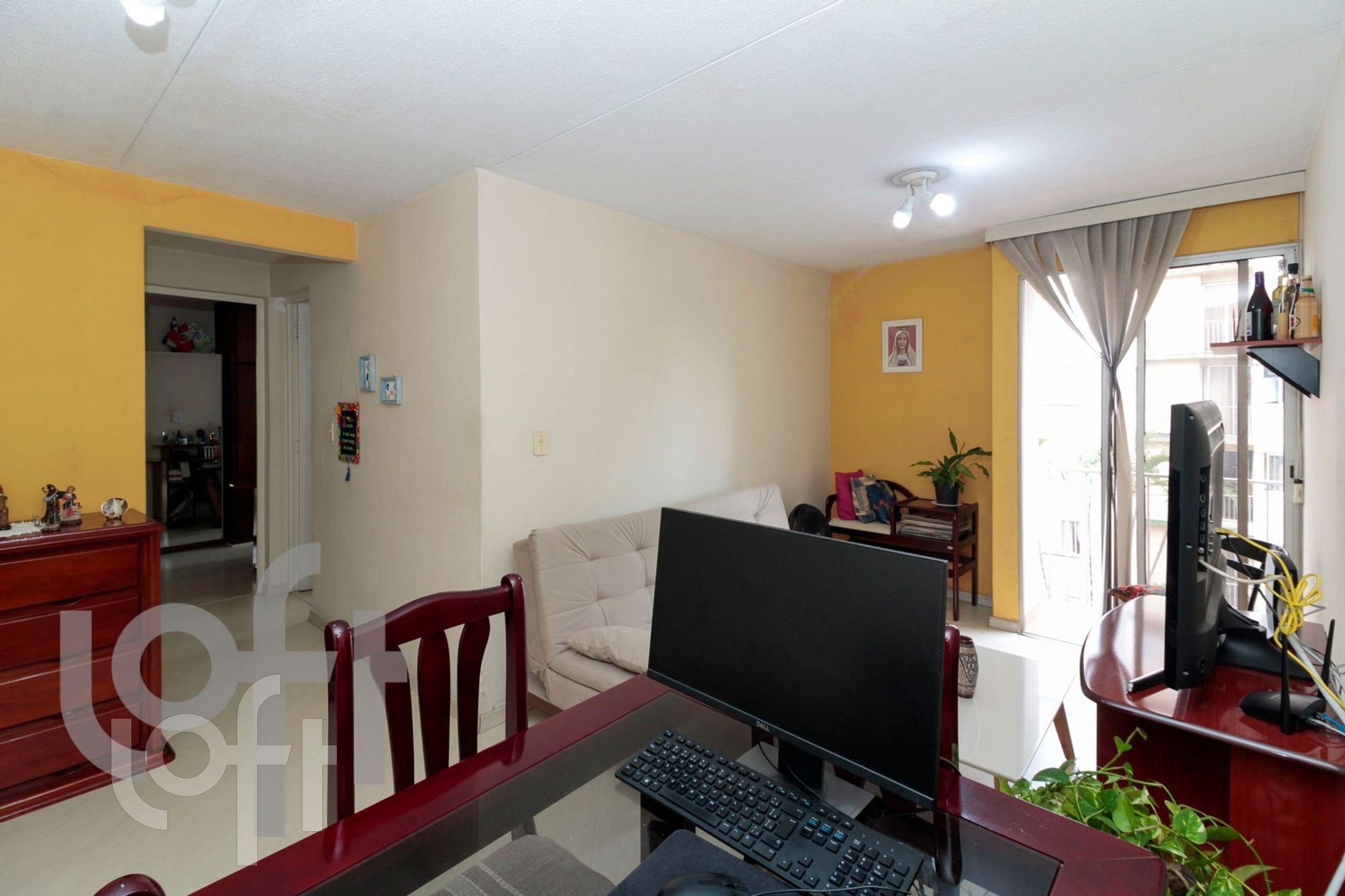 Apartamento à venda com 2 quartos, 68m² - Foto 1