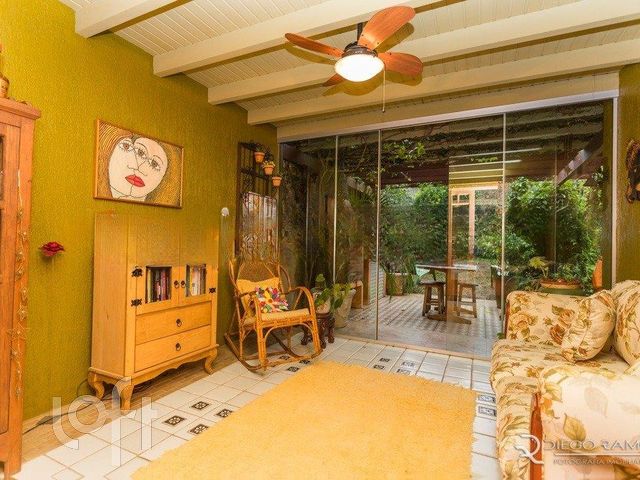 Casa com 418m², 5 dormitórios, 5 suítes, 4 vagas, Chácara das Pedras em Porto Alegre