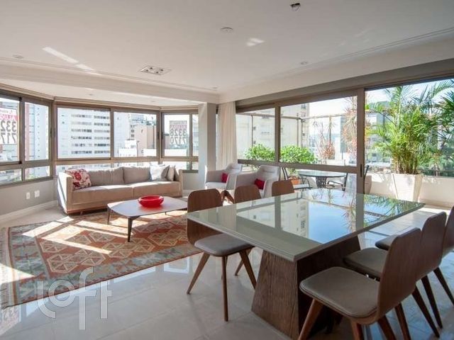 Apartamento com 202m², 3 dormitórios, 3 suítes, 3 vagas, Bela Vista em Porto Alegre