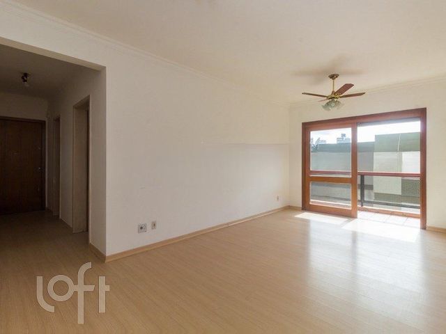 Apartamento com 90m², 2 dormitórios, 1 suíte, 1 vaga, Menino Deus em Porto Alegre