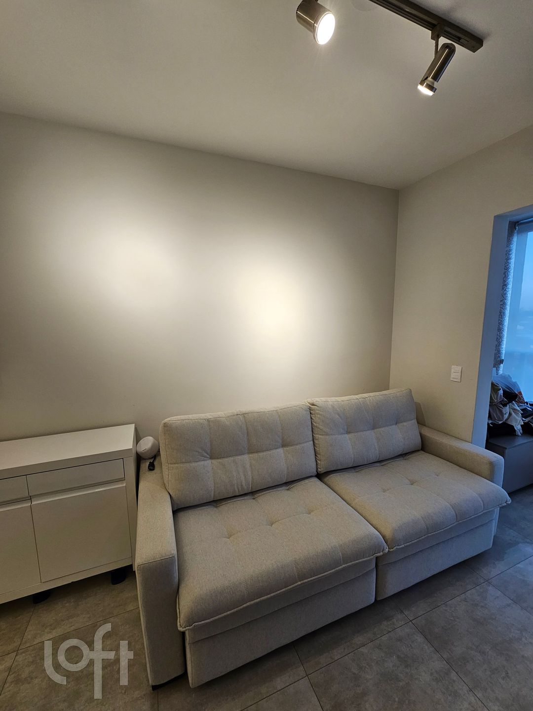 Apartamento à venda com 1 quarto, 33m² - Foto 2