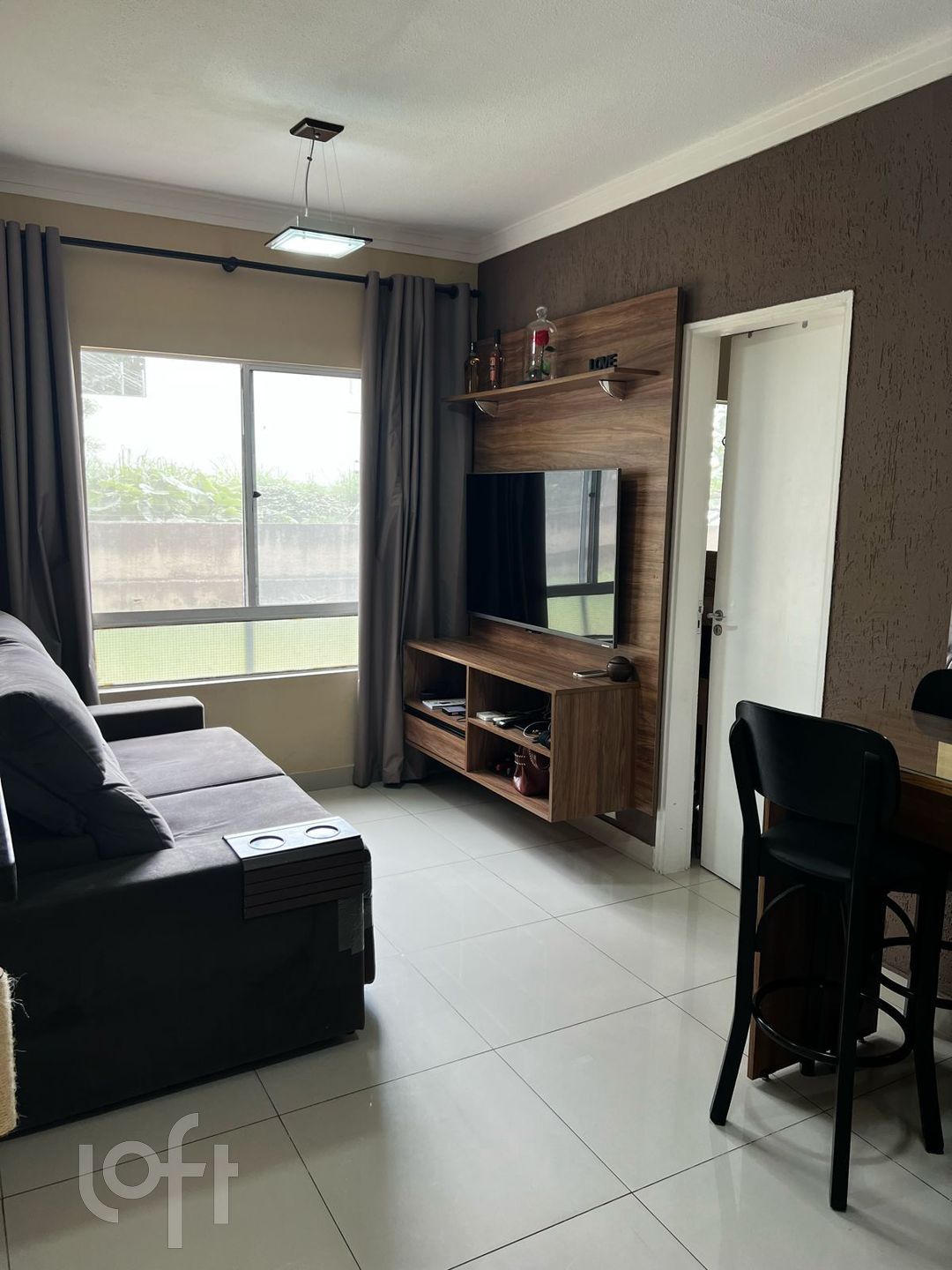 Apartamento à venda com 2 quartos, 65m² - Foto 1