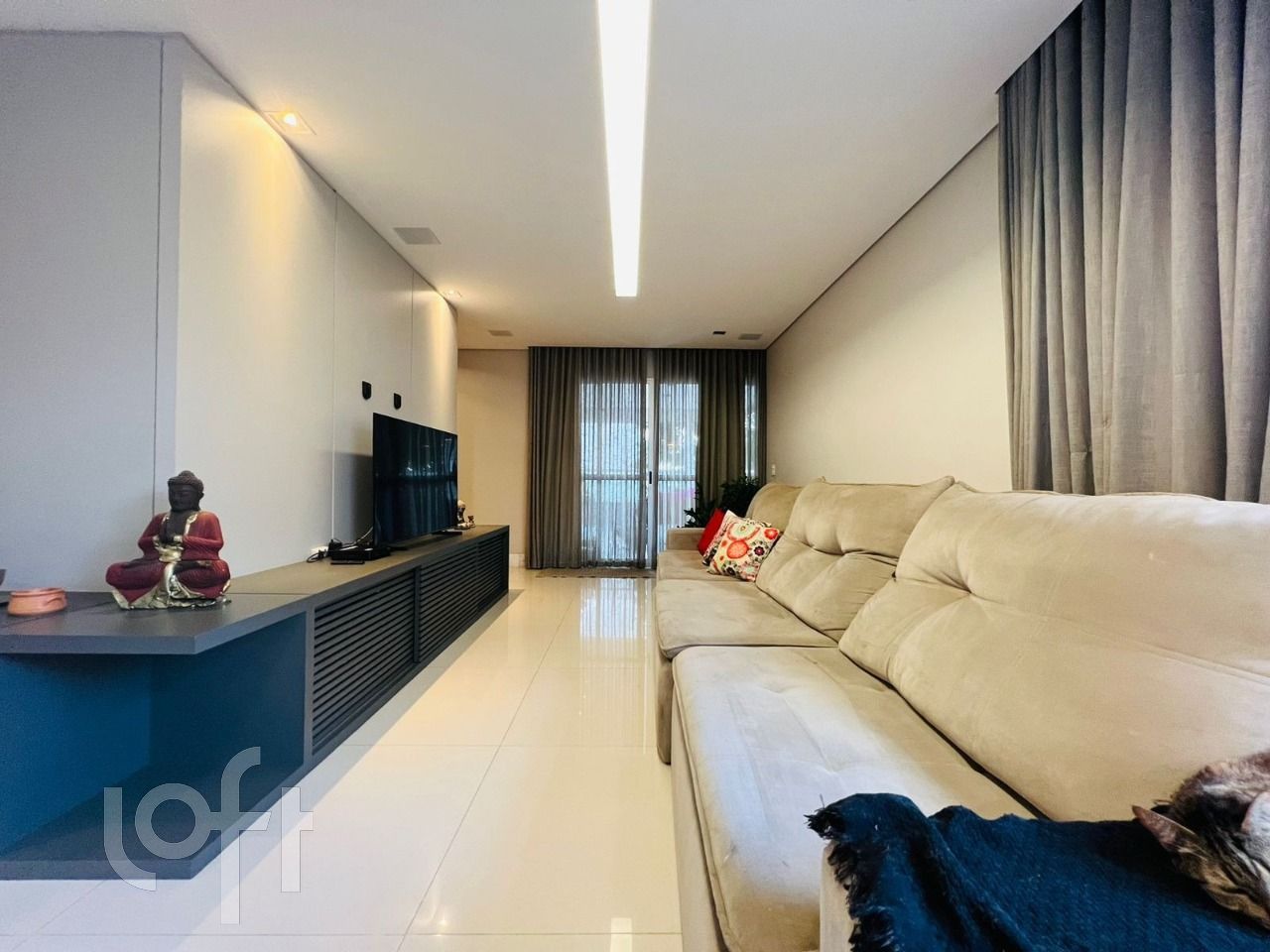 Apartamento à venda com 3 quartos, 256m² - Foto 4