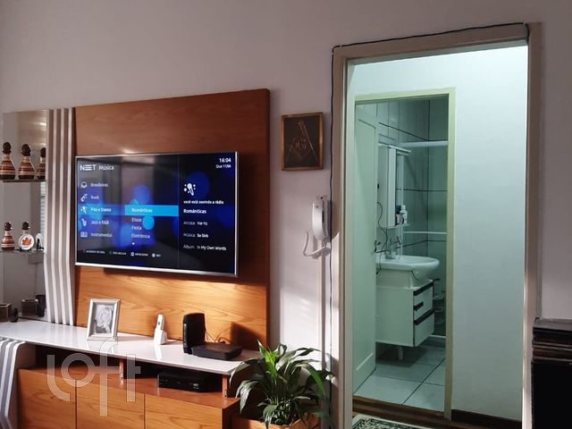 Apartamento com 78m², 2 dormitórios, 1 suíte, Santa Cecília em Porto Alegre