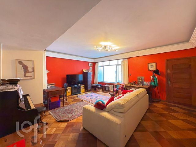 Apartamento com 209m², 4 dormitórios, 1 suíte, 1 vaga, Bom Fim em Porto Alegre