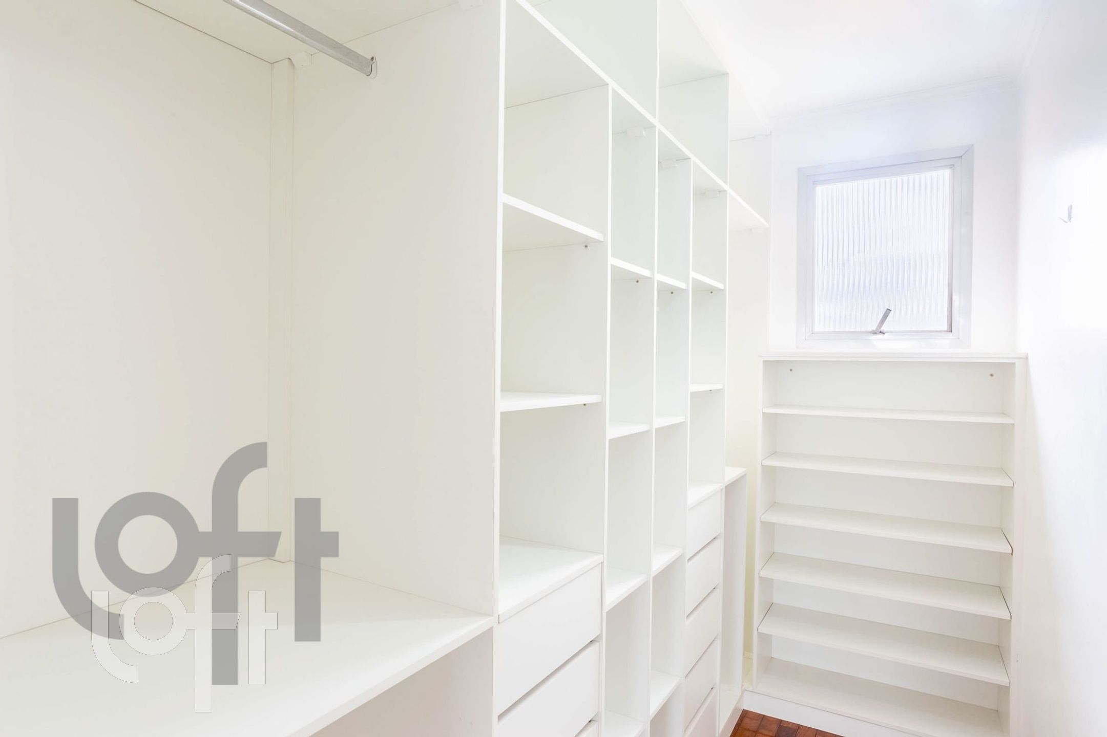 Apartamento à venda com 3 quartos, 136m² - Foto 11