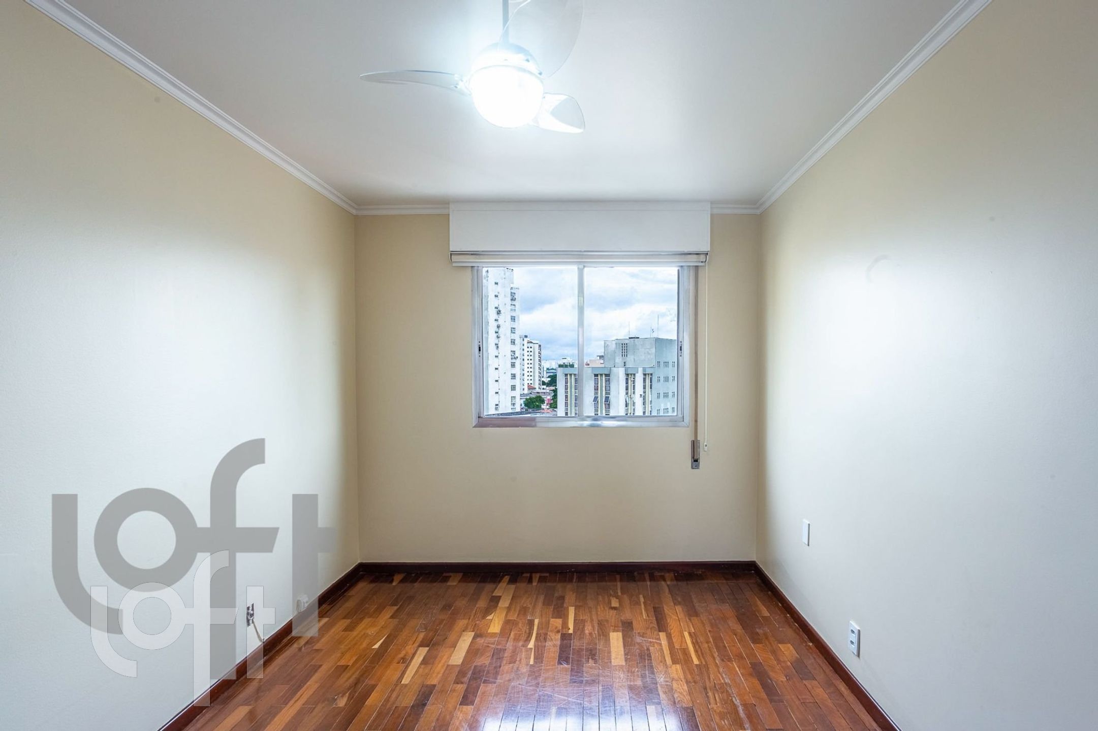 Apartamento à venda com 3 quartos, 136m² - Foto 13