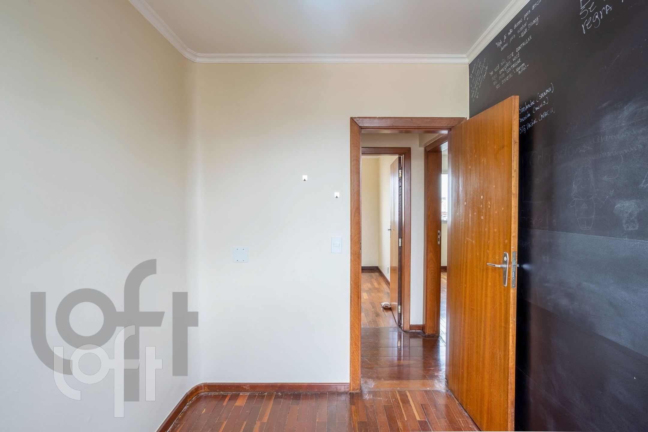 Apartamento à venda com 3 quartos, 136m² - Foto 5