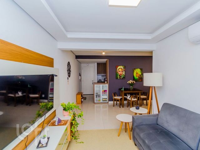 Apartamento com 65m², 2 dormitórios, 1 suíte, 1 vaga, Santana em Porto Alegre