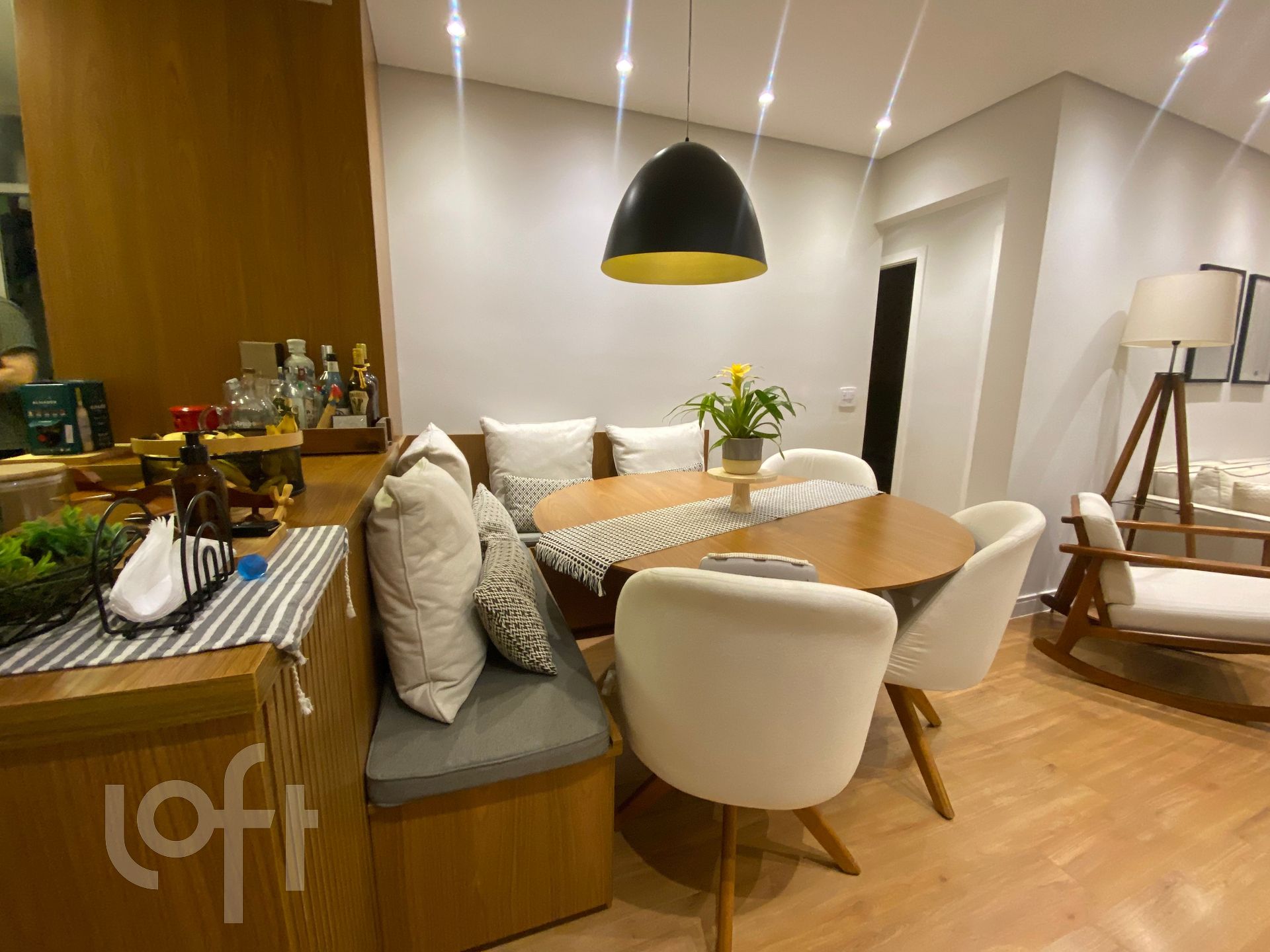 Apartamento à venda com 2 quartos, 60m² - Foto 8