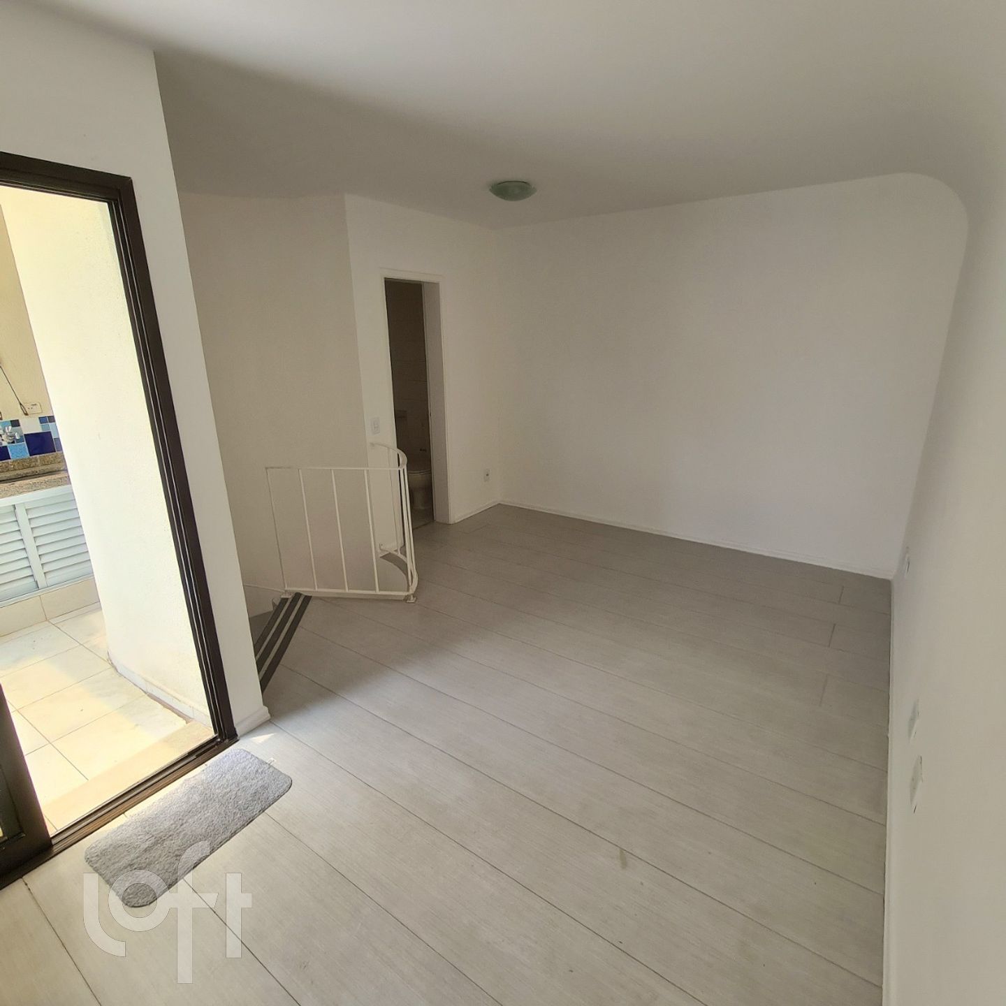 Apartamento à venda com 2 quartos, 83m² - Foto 5