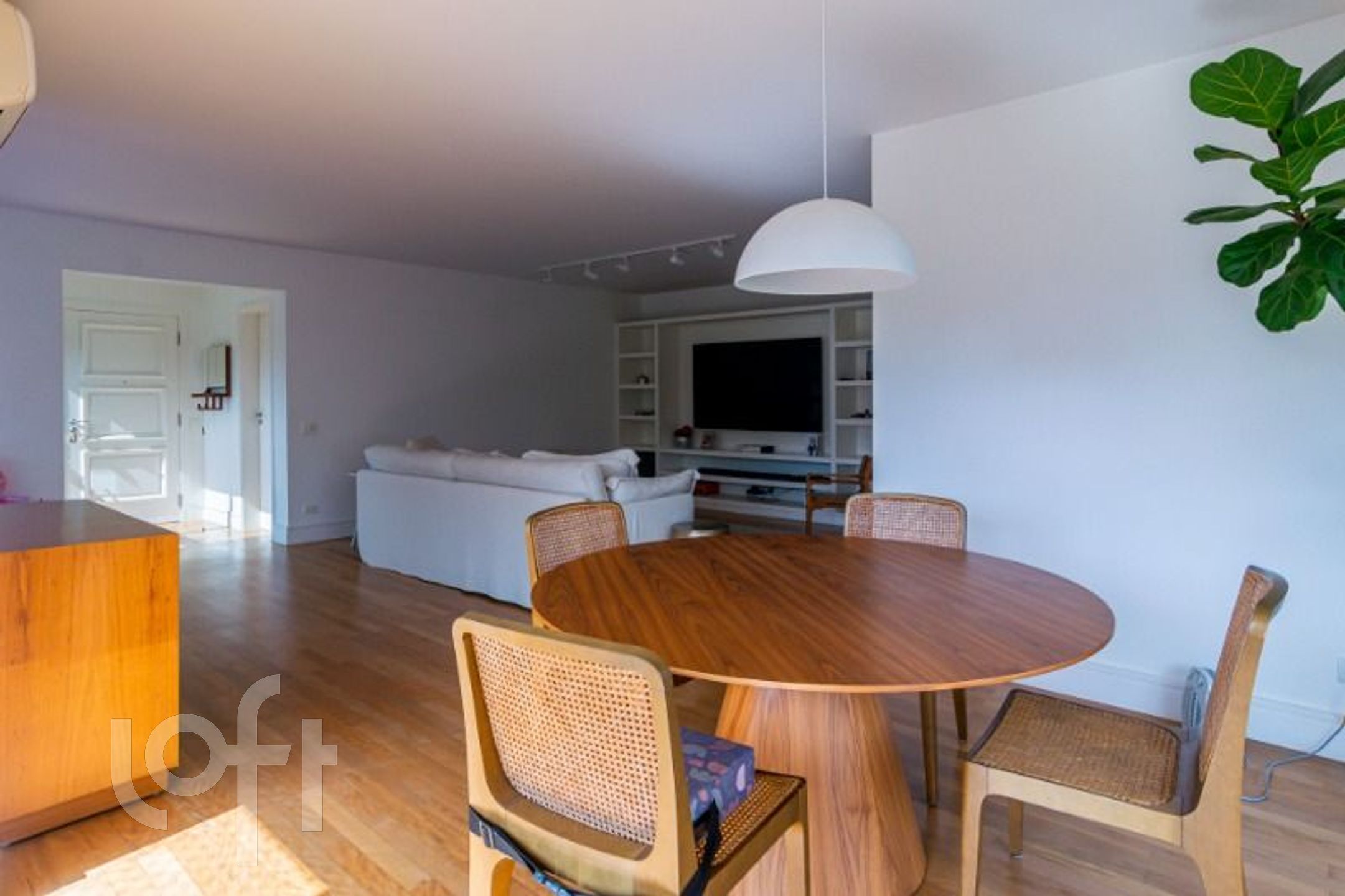 Apartamento à venda com 2 quartos, 212m² - Foto 5