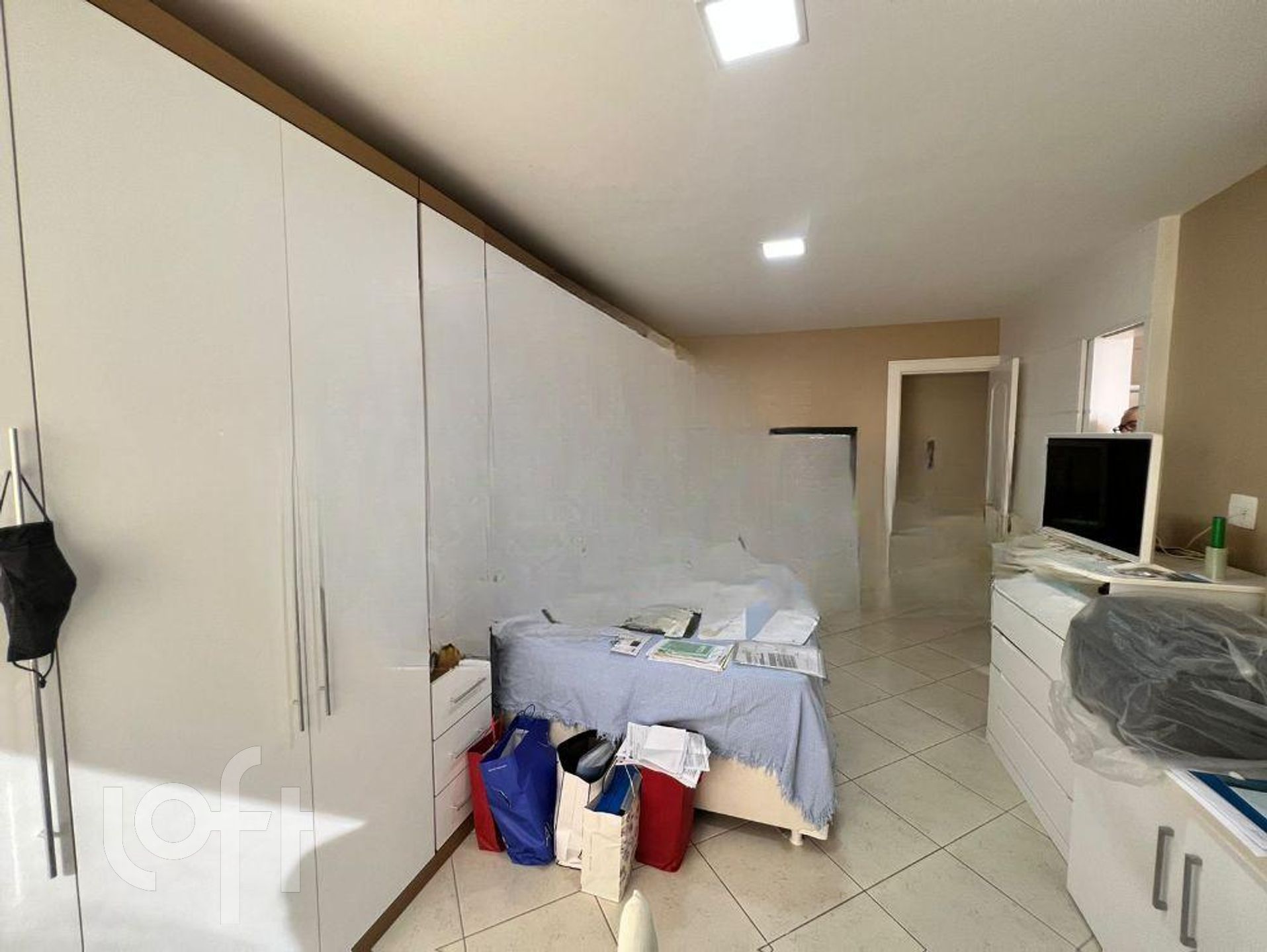 Apartamento à venda com 3 quartos, 195m² - Foto 24