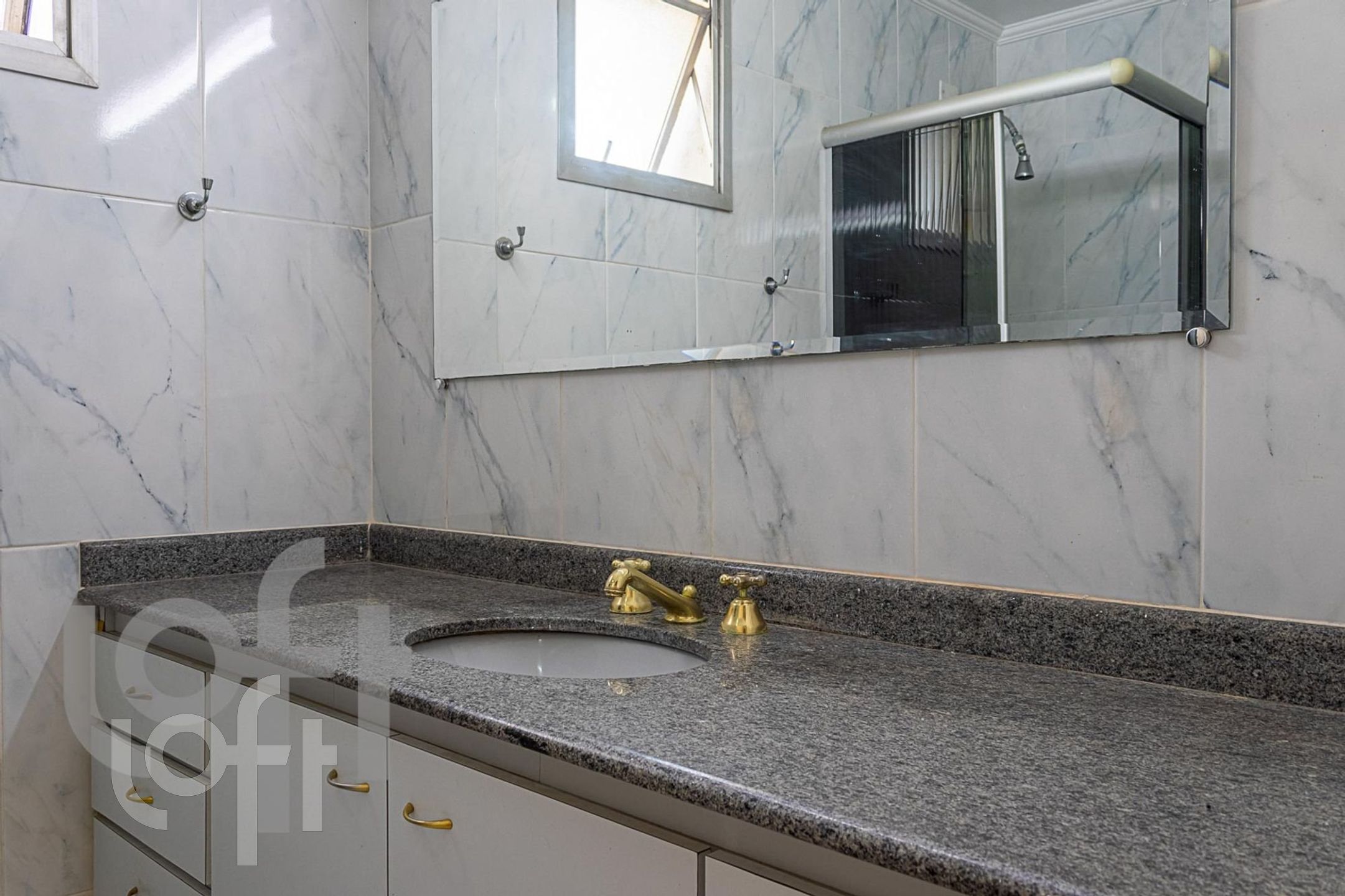 Apartamento à venda com 3 quartos, 146m² - Foto 22