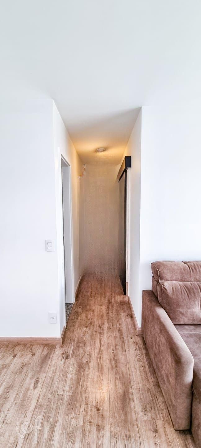 Apartamento à venda com 2 quartos, 60m² - Foto 5