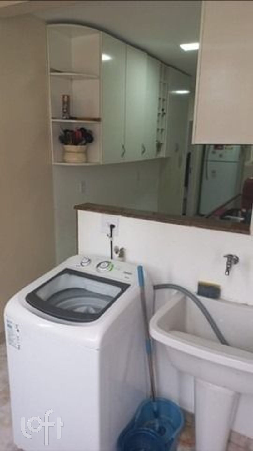 Apartamento à venda com 3 quartos, 94m² - Foto 13