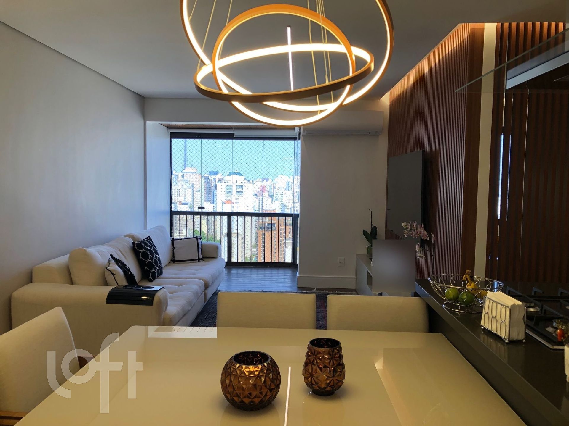 Apartamento à venda com 3 quartos, 93m² - Foto 1