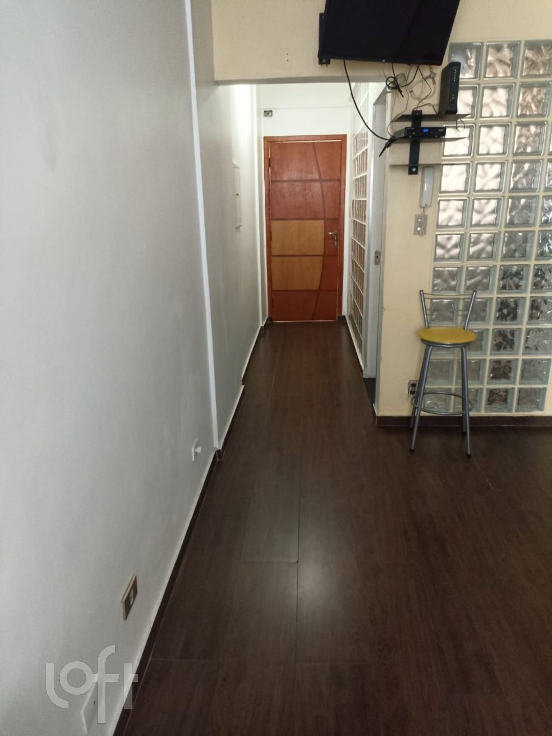 Apartamento à venda com 1 quarto, 36m² - Foto 2