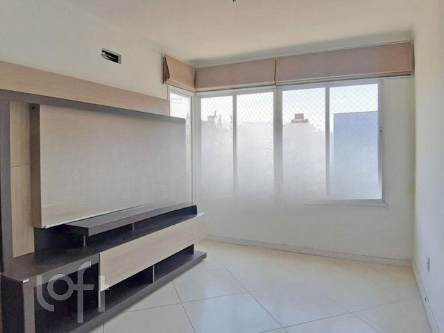 Apartamento com 67m², 2 dormitórios, 1 suíte, 1 vaga, Cristo Redentor em Porto Alegre