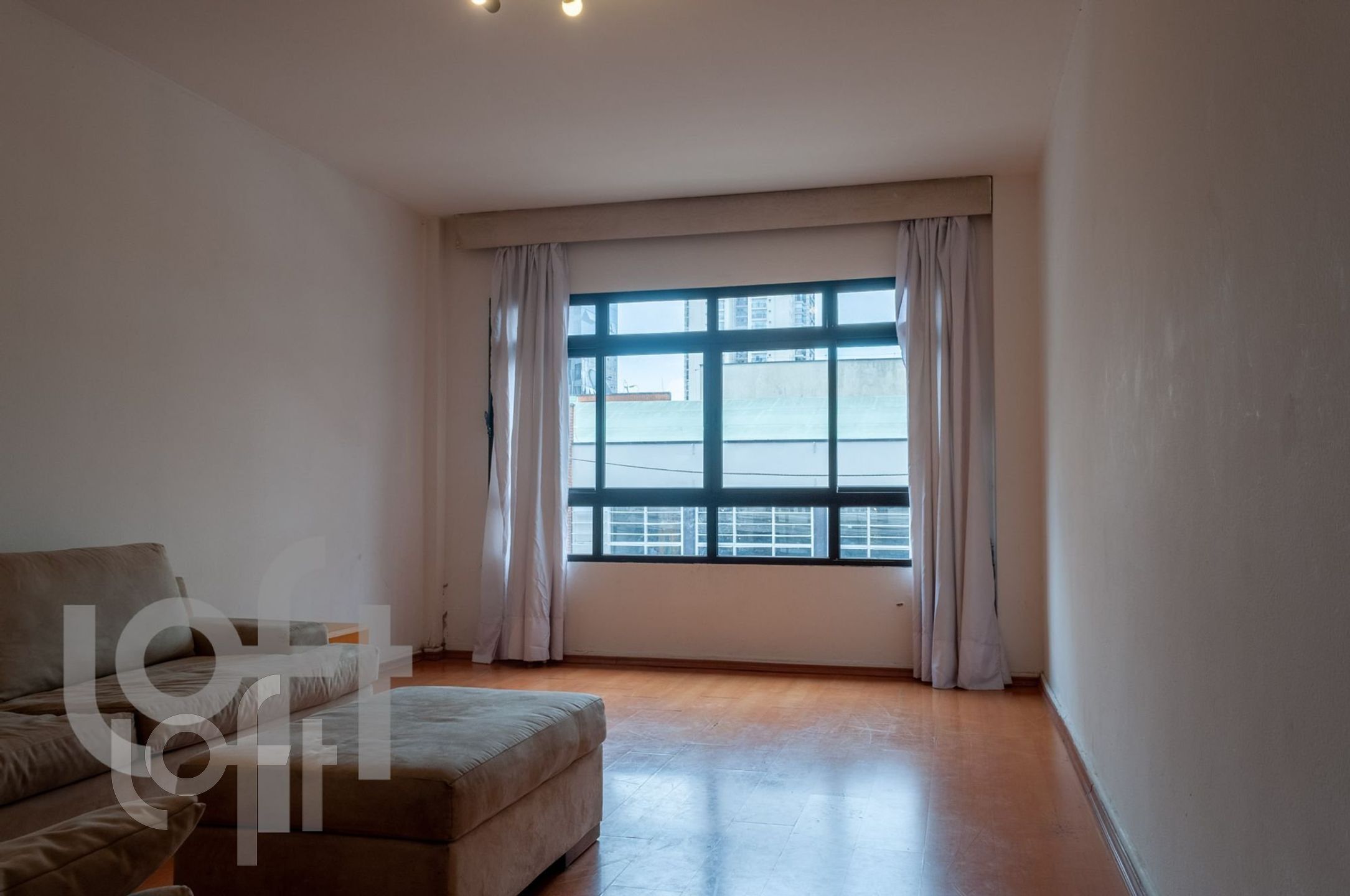 Apartamento à venda com 2 quartos, 85m² - Foto 1