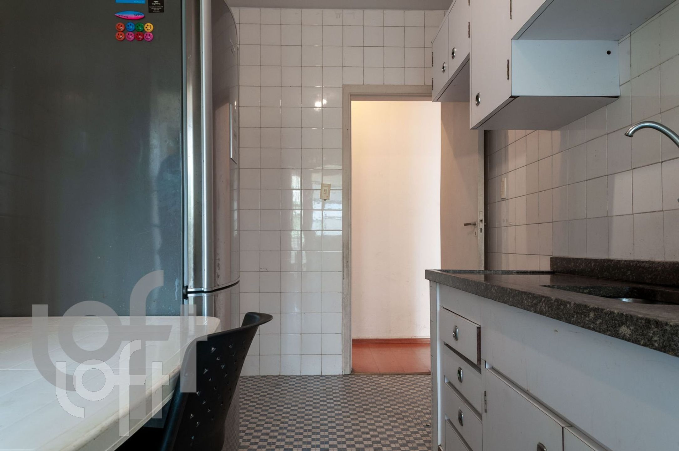 Apartamento à venda com 2 quartos, 85m² - Foto 9