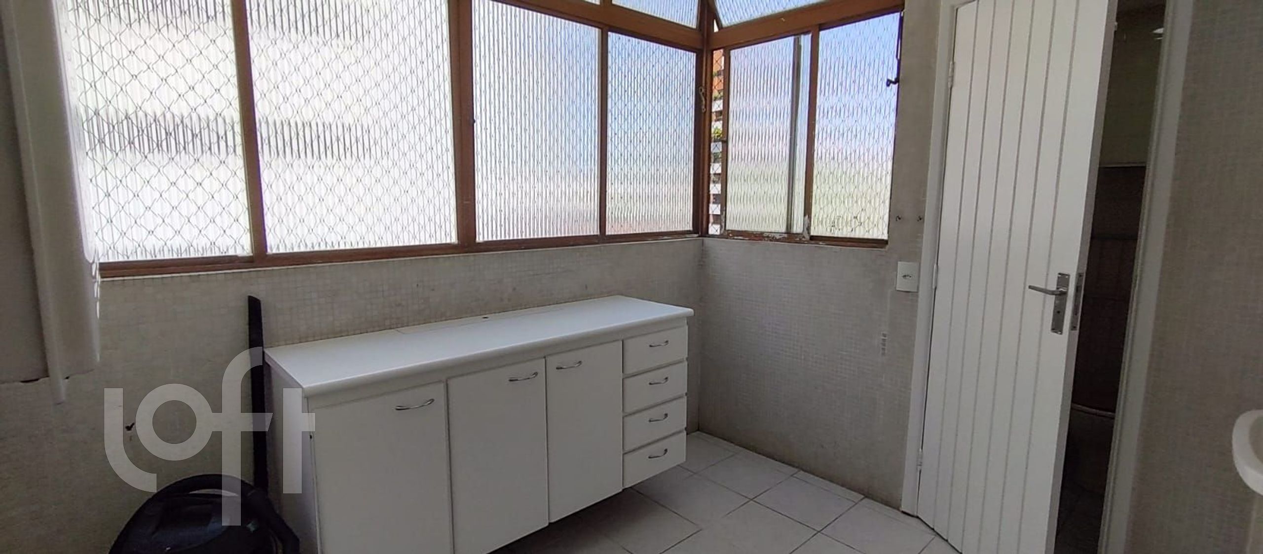 Apartamento à venda com 3 quartos, 105m² - Foto 16