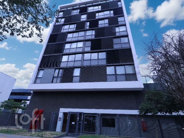 Apartamento com 43m², 1 dormitório, 1 vaga, Auxiliadora em Porto Alegre