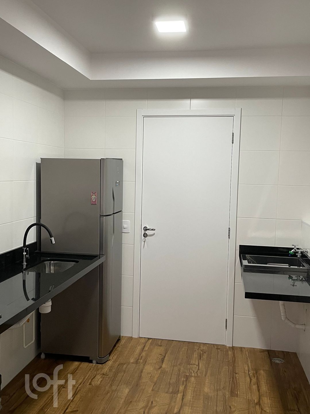 Apartamento à venda com 1 quarto, 32m² - Foto 4