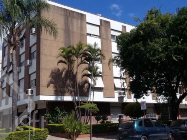 Apartamento com 90m², 3 dormitórios, 1 vaga, Santana em Porto Alegre