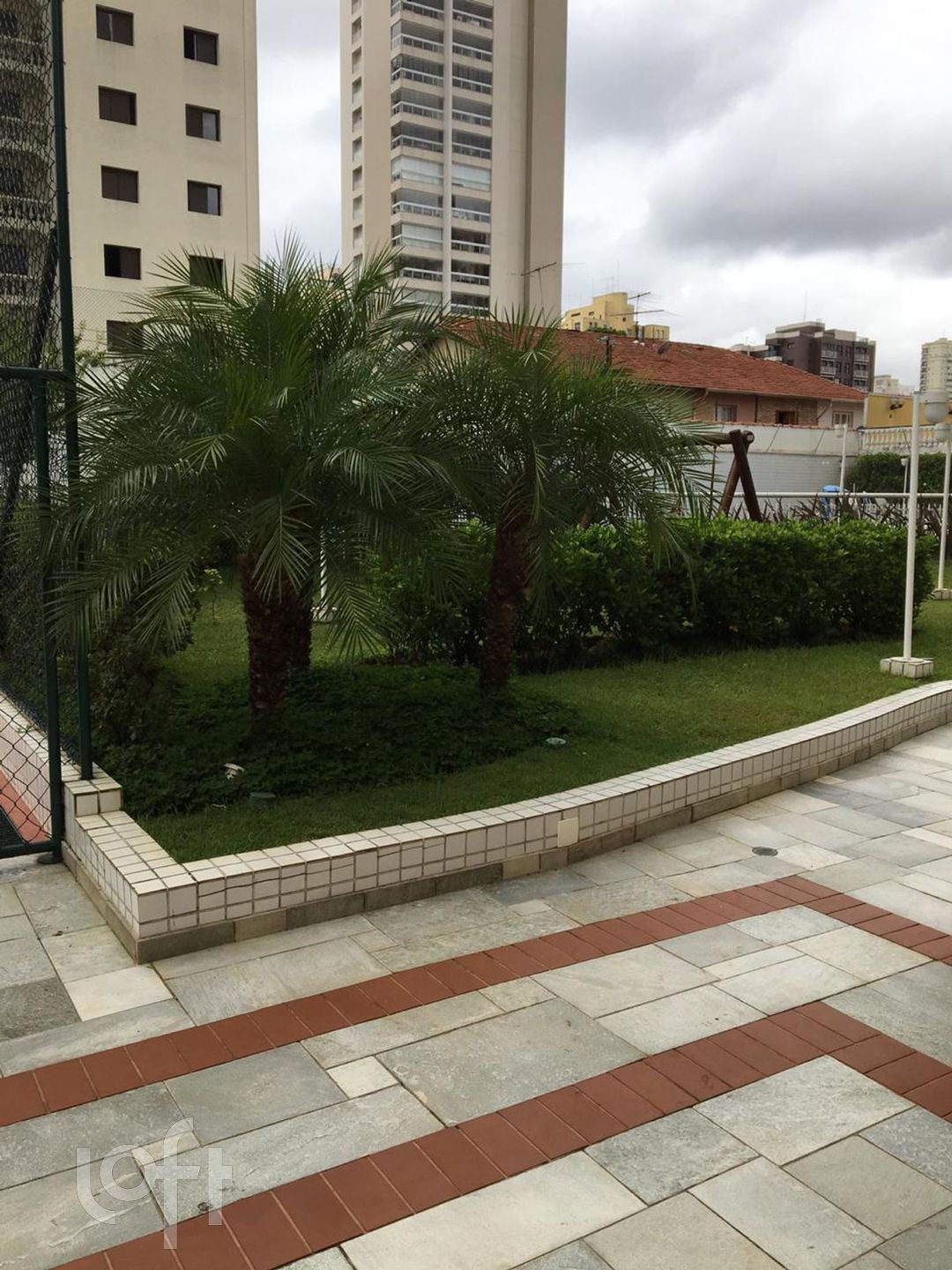 Apartamento à venda com 3 quartos, 210m² - Foto 11