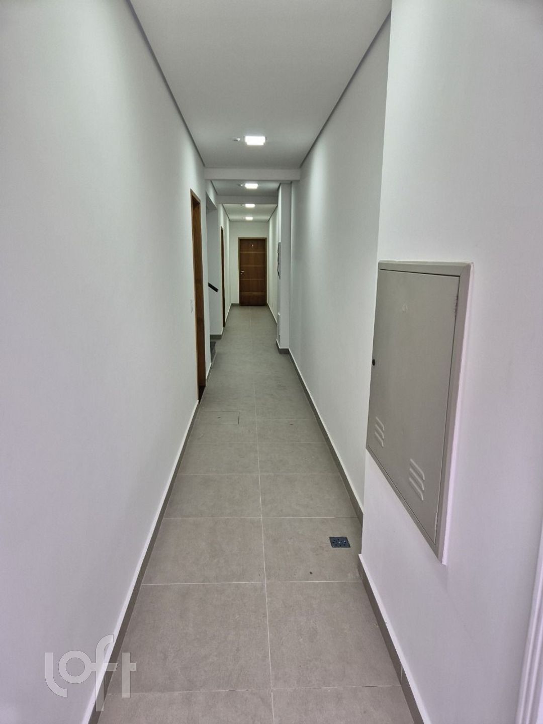 Apartamento à venda com 2 quartos, 37m² - Foto 11