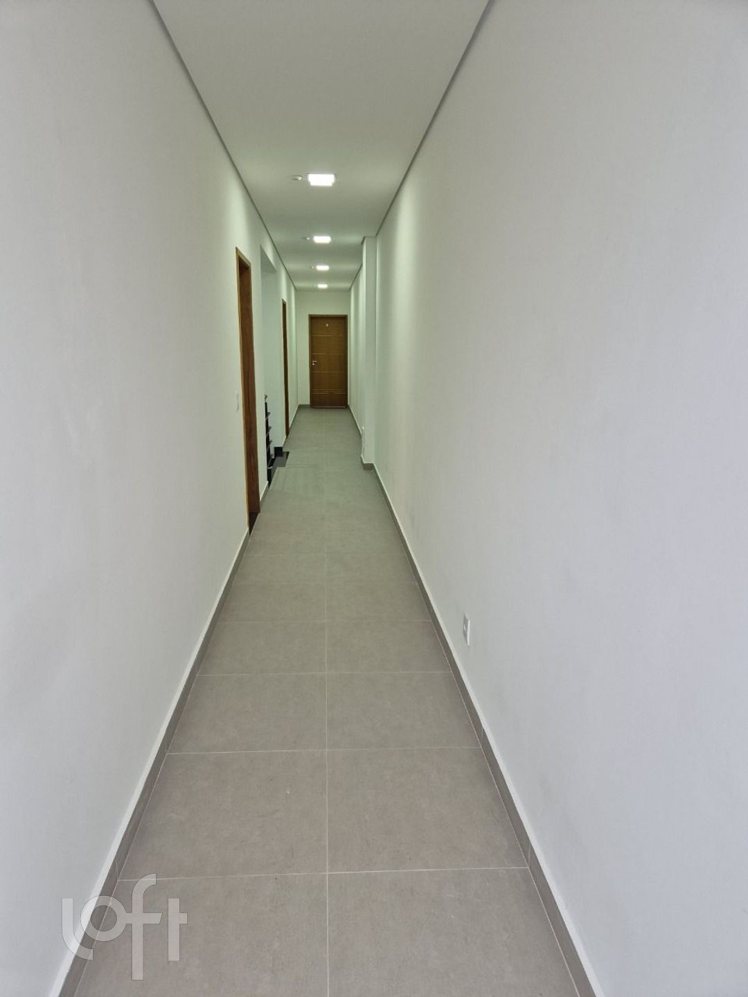 Apartamento à venda com 2 quartos, 37m² - Foto 15